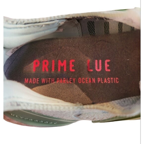 ADIDAS Original UltraBoost 21 in Hazy Green, 7.5 - Picture 15 of 16